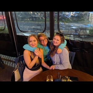 Meet your Posher, Monica